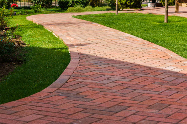 Best Driveway Pavers Near Me  in Gifford, FL