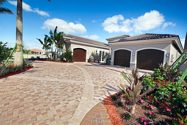  Gifford, FL Driveway Pavers Pros